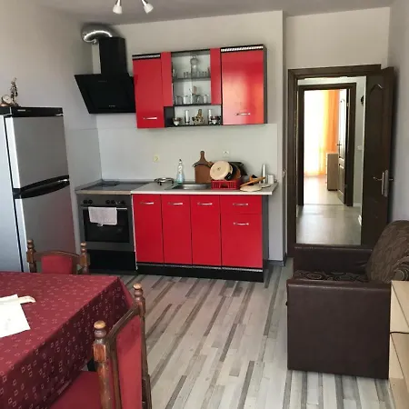 Apartament Budget First Sea Line Coast