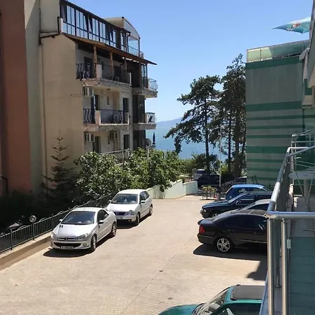 Budget First Sea Line Coast Apartament *